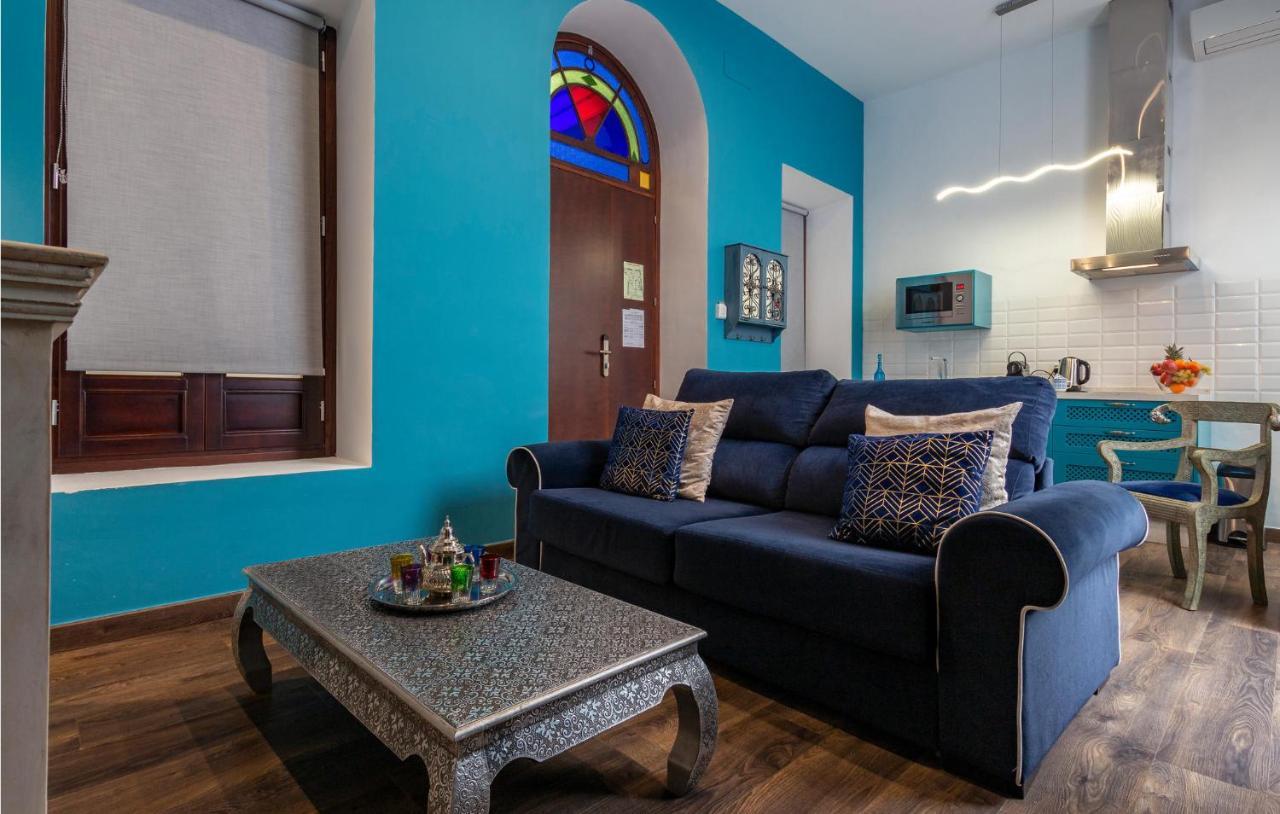 Apartment Amazing In With Kitchenette *
